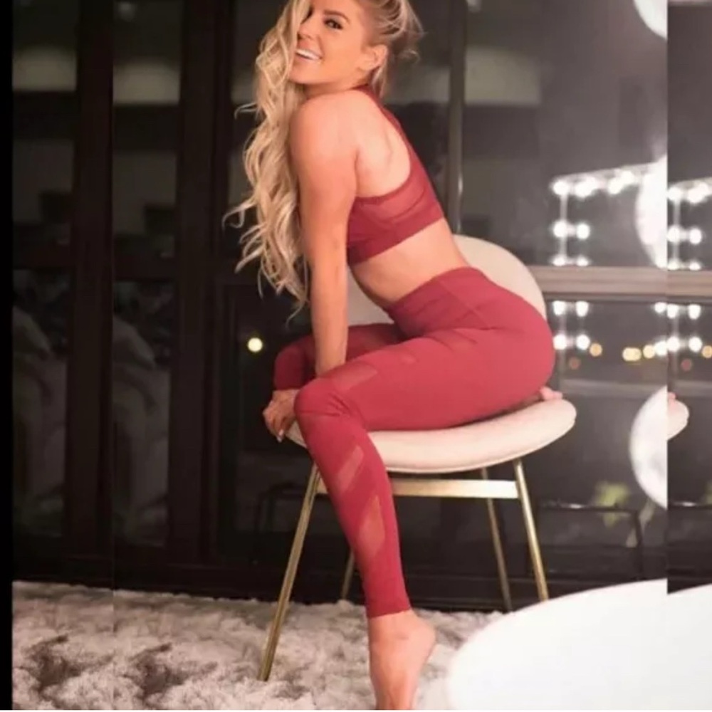 BuffBunny Collection Maroon Mesh Panel Leggings - Size Medium